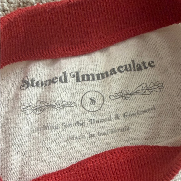 Stoned Immaculate White and Red Short Sleeve Tee - Picture 3 of 4